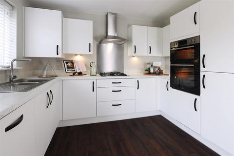 3 bedroom semi-detached house for sale, Winnington Avenue, Northwich CW8