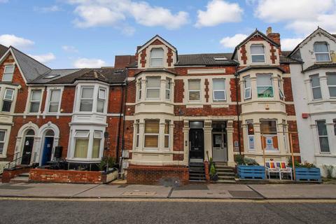 undefined, Milton Road, Swindon SN1