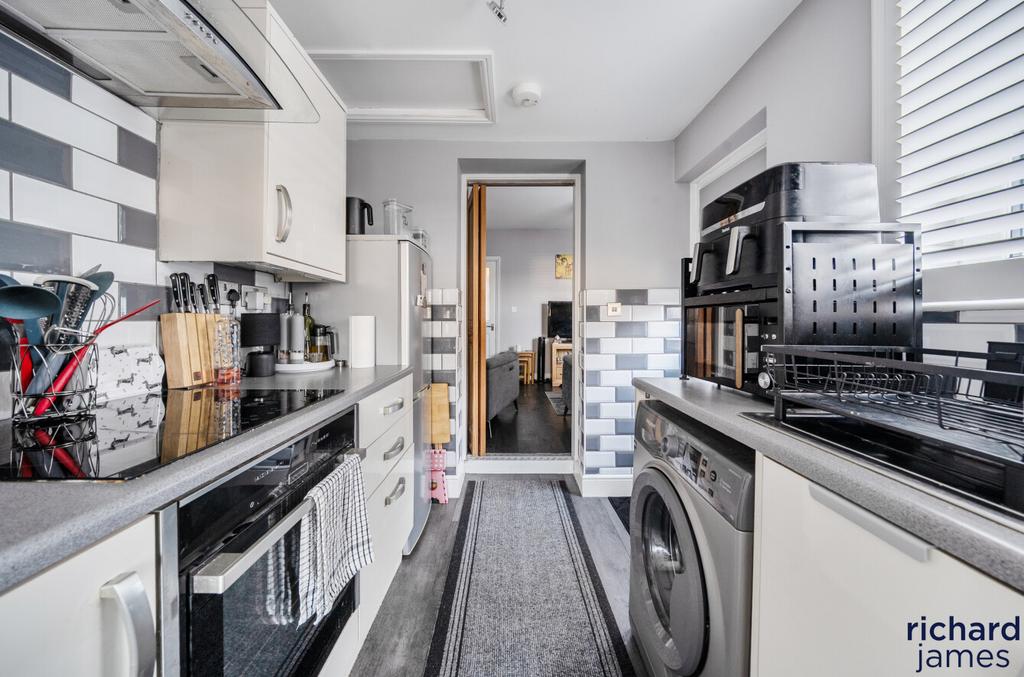 A51e3e7ca1854766ba1cbd0d377dac3f