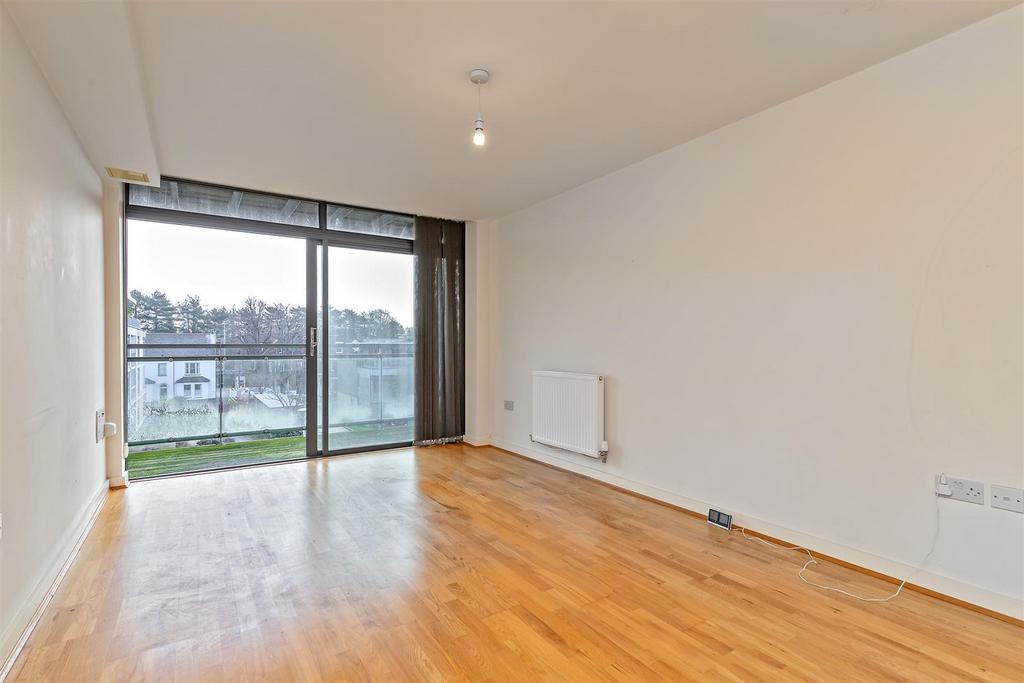 17 Blackfriars Court-10.jpg