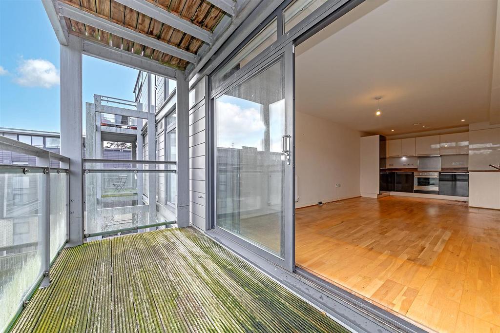 17 Blackfriars Court-18.jpg