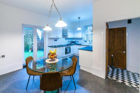 3 bedroom semi-detached house for sale, Herbert Avenue, Risca, Newport. NP11