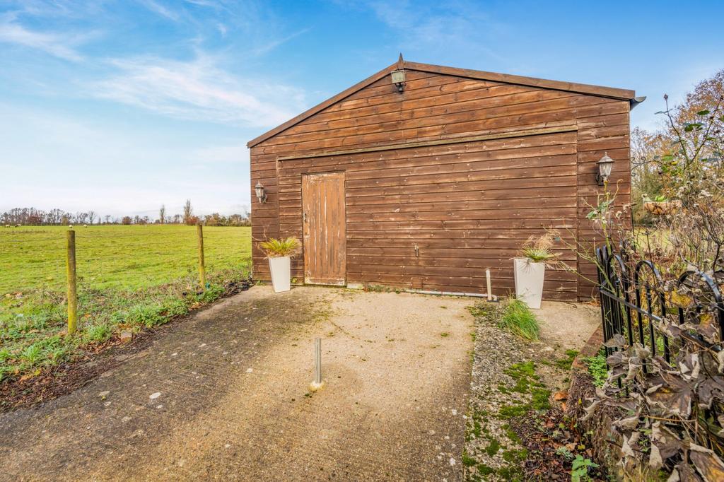 Outbuilding
