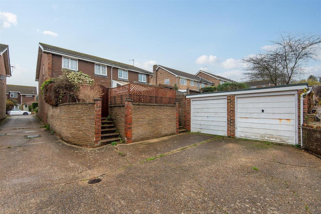 For Sale by Aspire Residential Hurston Close
