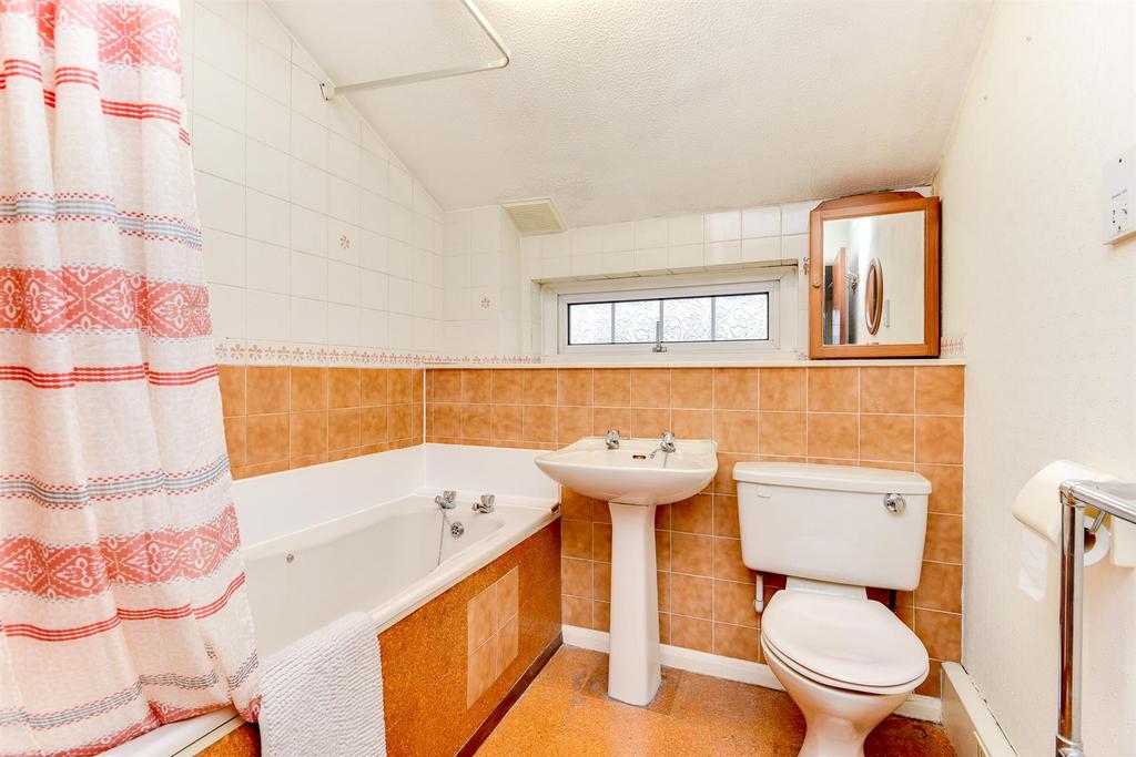 For Sale by Aspire Residential Hurston Close