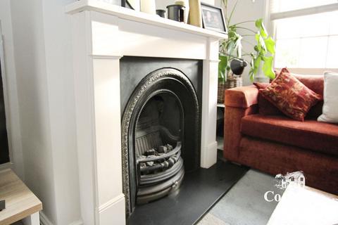 2 bedroom terraced house for sale, Forty Hill, Enfield, EN2
