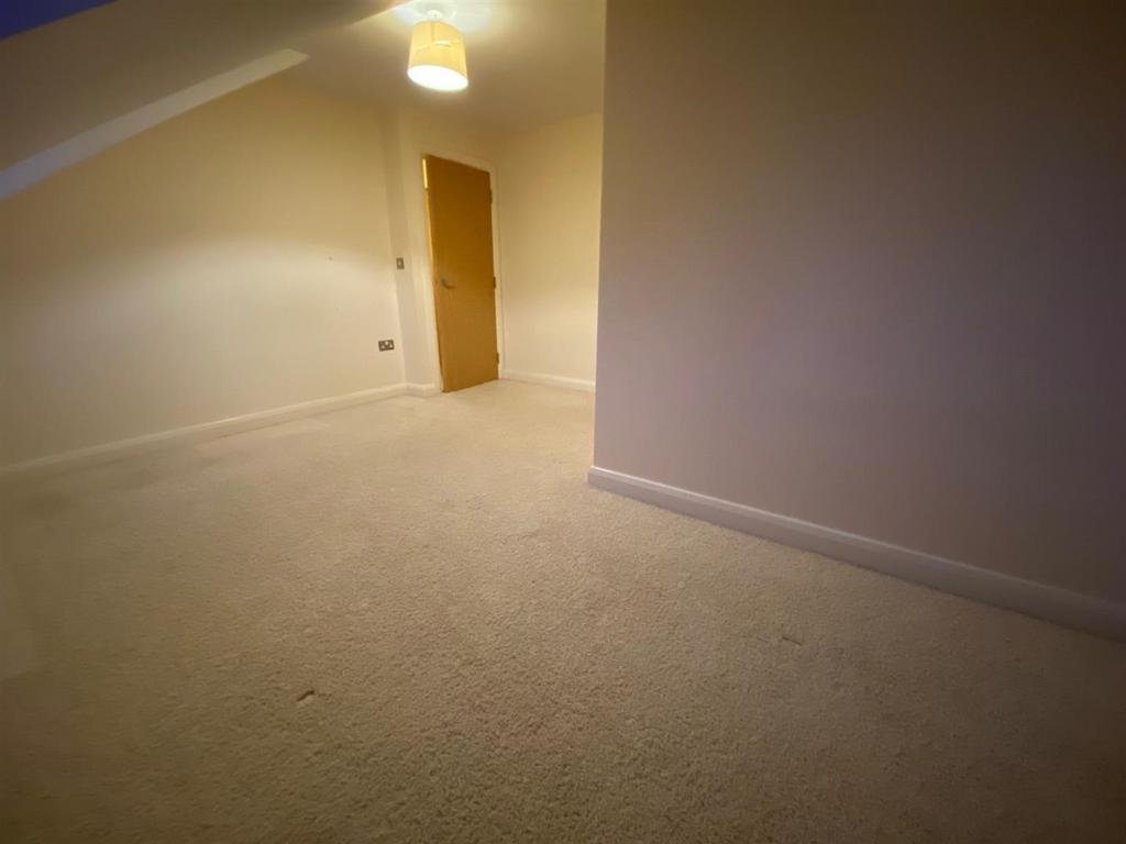 BEDROOM 3.jpg