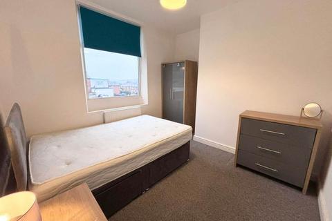 undefined, Silver Royd Hill (Room 1), West Yorkshire LS12