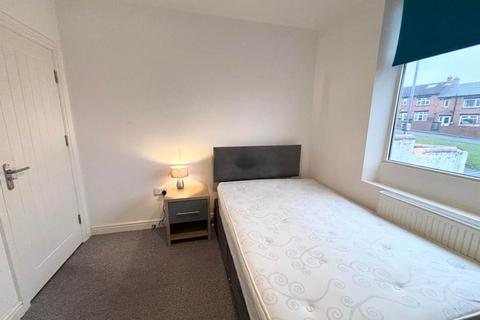 undefined, Silver Royd Hill (Room 1), West Yorkshire LS12