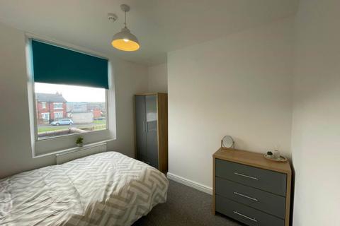 undefined, Silver Royd Hill (Room 1), West Yorkshire LS12