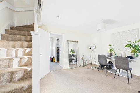 3 bedroom house to rent, Cuckoo Close, Bussage, Stroud, Gloucestershire, GL6