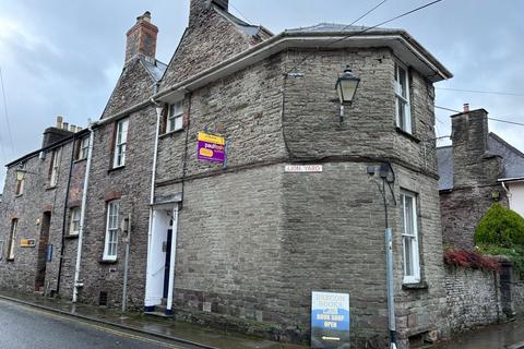 Property to rent, Lion Yard, Brecon, LD3
