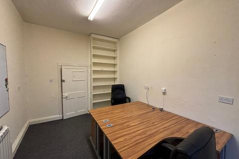 Property to rent, Lion Yard, Brecon, LD3