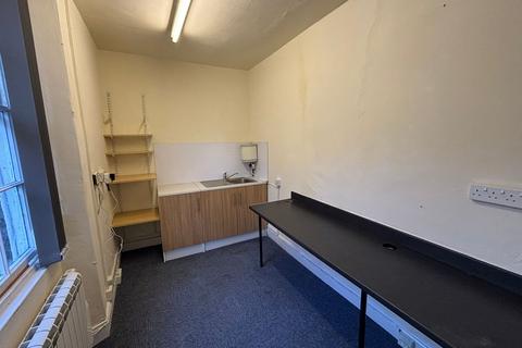 Property to rent, Lion Yard, Brecon, LD3