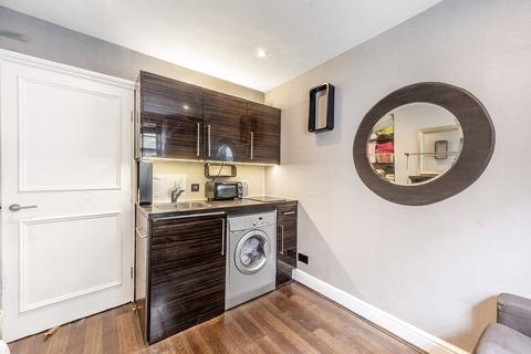 undefined, Winchester Street, Pimlico, London, SW1V