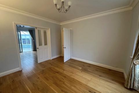 undefined, Woodcroft Avenue, Tipton, DY4