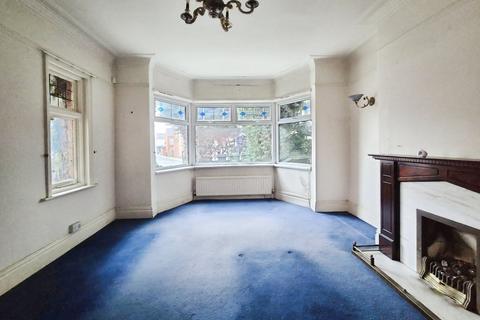 3 bedroom semi-detached house for sale, York Road, York YO24