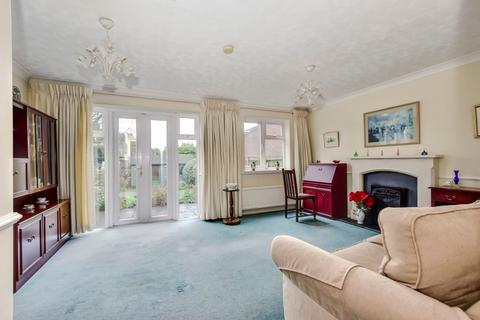 3 bedroom property for sale, Oak Green, Abbots Langley, WD5