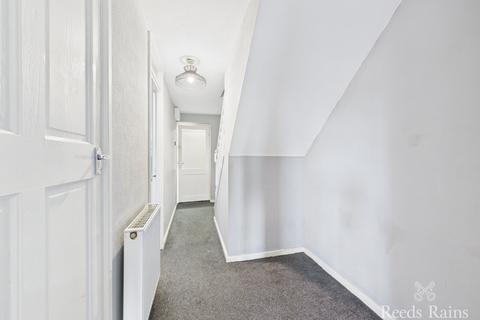 undefined, Redmire Close, Hull HU7
