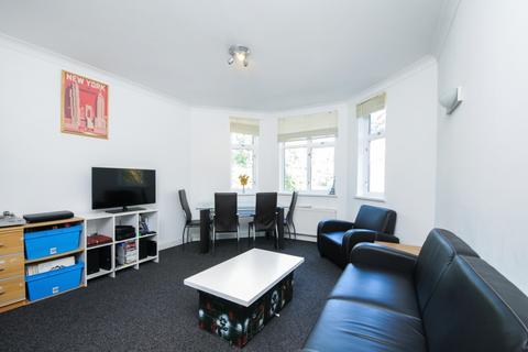 undefined, Haslemere Road, London, N8