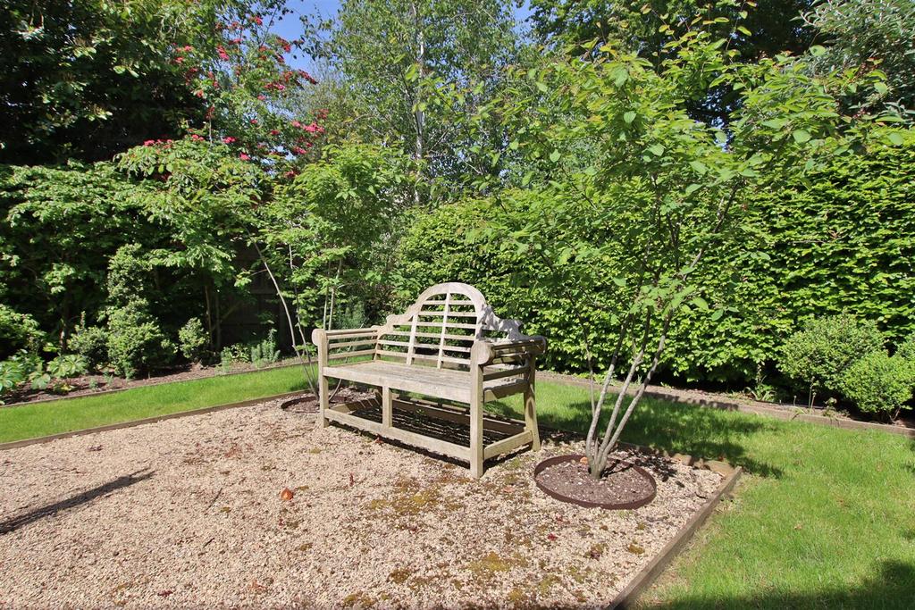 Garden (2).JPG