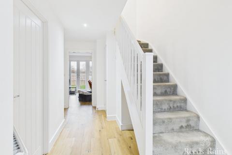 3 bedroom semi-detached house to rent, Stapestone Way, Stockton-on-Tees TS16