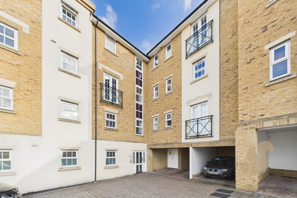 CAM01814 G0-PR0048-STILL001.jpg