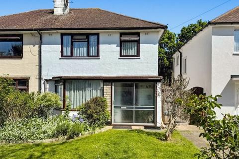 undefined, Broomfield Avenue, Leigh-on-sea, SS9 4
