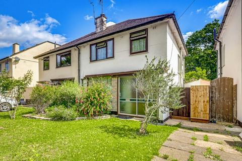 undefined, Broomfield Avenue, Leigh-on-sea, SS9 4