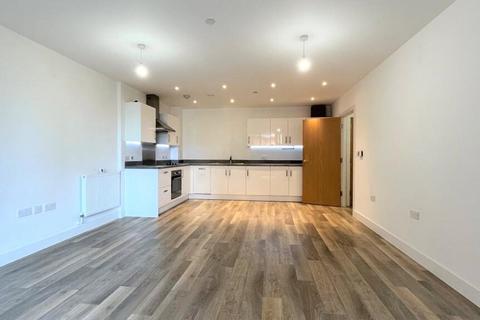 undefined, High Street, Sutton, SM1