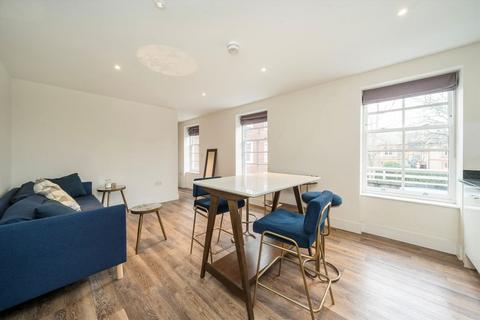 undefined, Ravenscourt Gardens, London W6