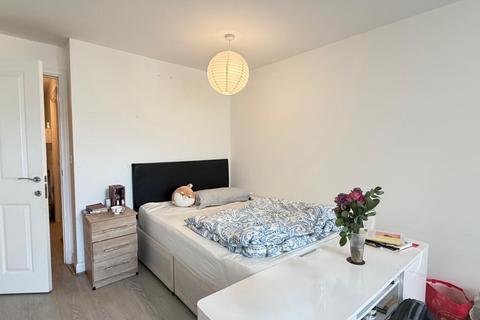 1 bedroom in a house share to rent, Sherlock Street, Birmingham B5