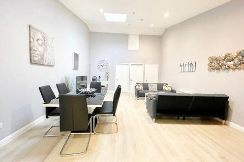 2 bedroom flat to rent, Ambrose Street, Cheltenham GL50