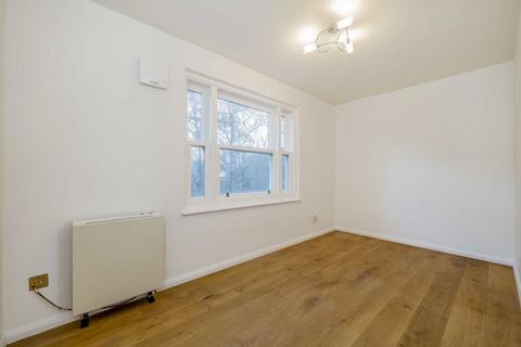 1 bedroom flat to rent, Pembridge Gardens, London W2