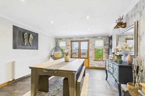 undefined, Turriff AB53