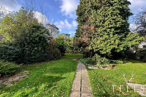 4 bedroom detached bungalow for sale, Sandy Down, Lymington SO41