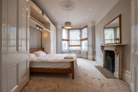 undefined, Stormont Road, London, SW11