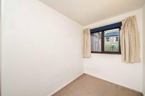 undefined, Pelham Road, London SW19