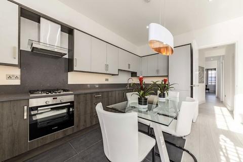 undefined, Warwick Road, London W5