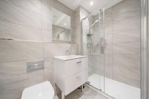 2 bedroom flat to rent, Fonthill Road, LONDON N4