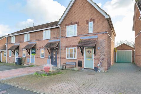 3 bedroom end of terrace house for sale, Magister Road, Melksham SN12