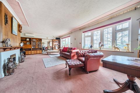 undefined, Parkstone Close, Bedford