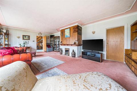 undefined, Parkstone Close, Bedford