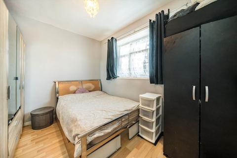 undefined, Peckham Rye, London SE15