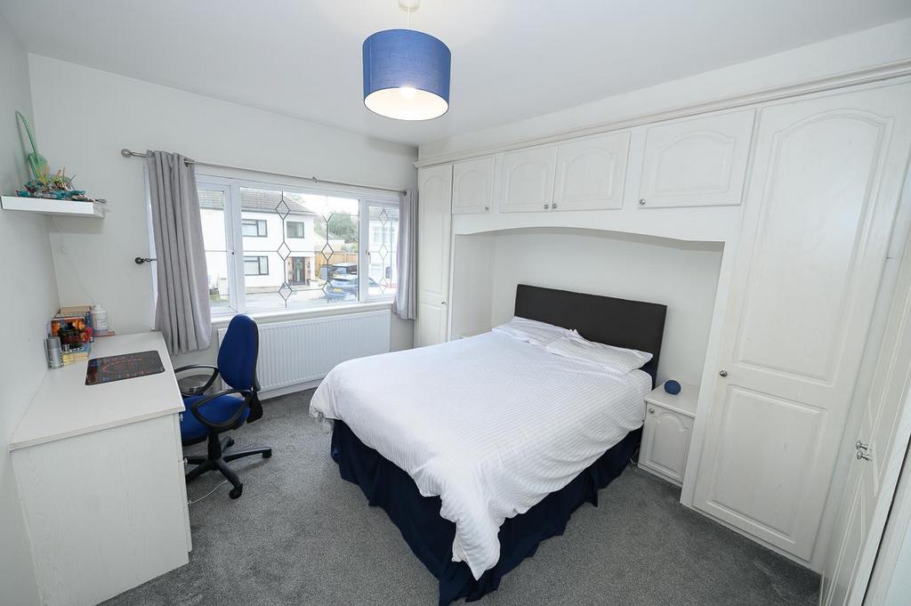 Bedroom 2.jpg