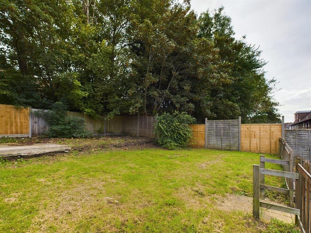 CAM02534 G0-PR0061-STILL013.jpg