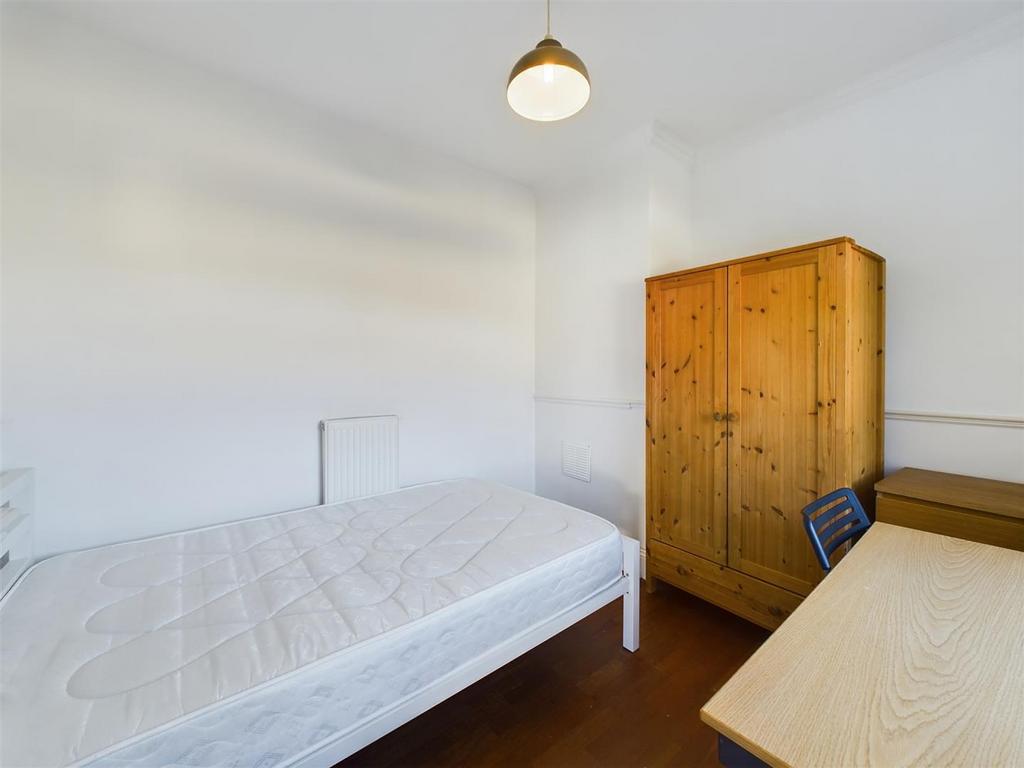 CAM02534 G0-PR0064-STILL002.jpg