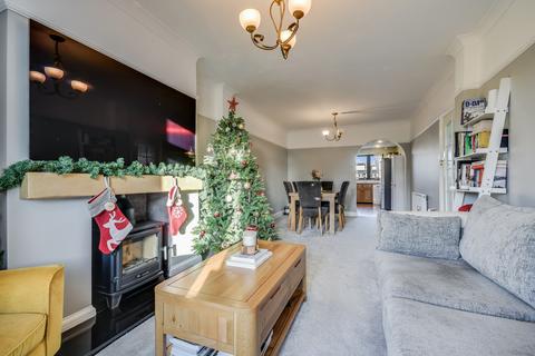 2 bedroom semi-detached bungalow for sale, Station Road, West Horndon, Brentwood