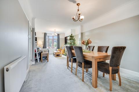 2 bedroom semi-detached bungalow for sale, Station Road, West Horndon, Brentwood