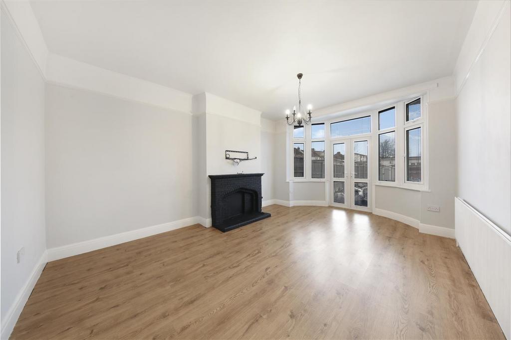 18 B Eagle Road - p Cvb Og BPp3ddf0i Pdy Be.jpg